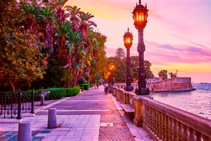 Zoe, 38 — Escort in Torres de la Alameda, Spain
