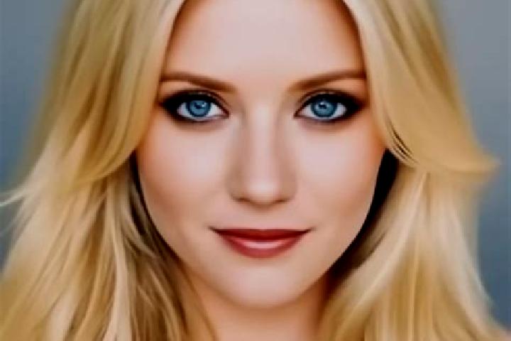 Zoe, 39, a blonde amber-eyed indian companion based in Cussay. Offering Duos, Erotic Massage, A-Level, CIM, Prostate Massage. Available for incall and outcal...