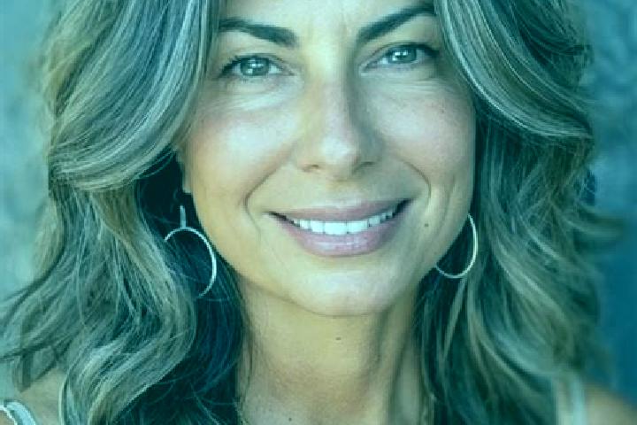 Zoe, 39, a brunette grey-eyed middle eastern companion based in Cubiri de la Cuesta. Offering Duos, Dinner Date, Fetish. Available for incall and outcall, ov...
