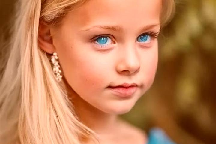 Zoe, 39, a dark blonde blue-eyed indian companion based in Bosques del Mineral. Offering Duos, 69, CIM, Travel Companion. Available for incall and outcall, d...