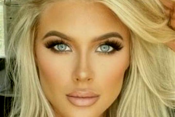 Zoe, 39, a platinum blonde grey-eyed middle eastern companion based in Lubwe. Offering Girlfriend Experience, GFE, Massage. Available for incall and outcall,...