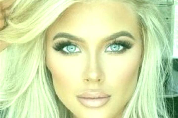 Zoe, 39, a platinum blonde hazel-eyed caucasian companion based in Ditzingen. Offering GFE, Domination, Dinner Date, Overnight. Available for incall and outc...