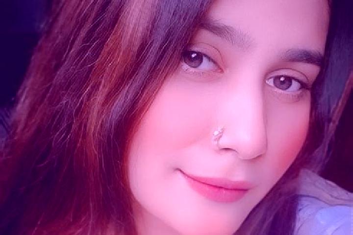 Zoe, 39 — Escort in Bhandaria, Bangladesh