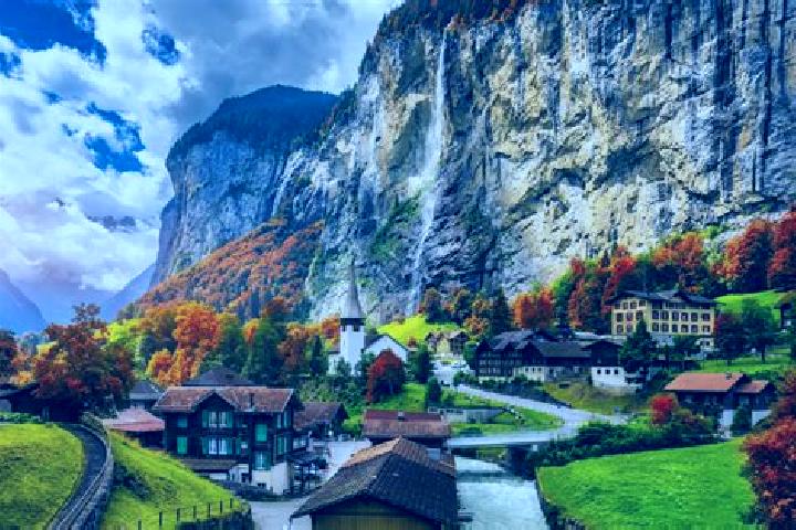 Zoe, 39 — Escort in Diessenhofen, Switzerland