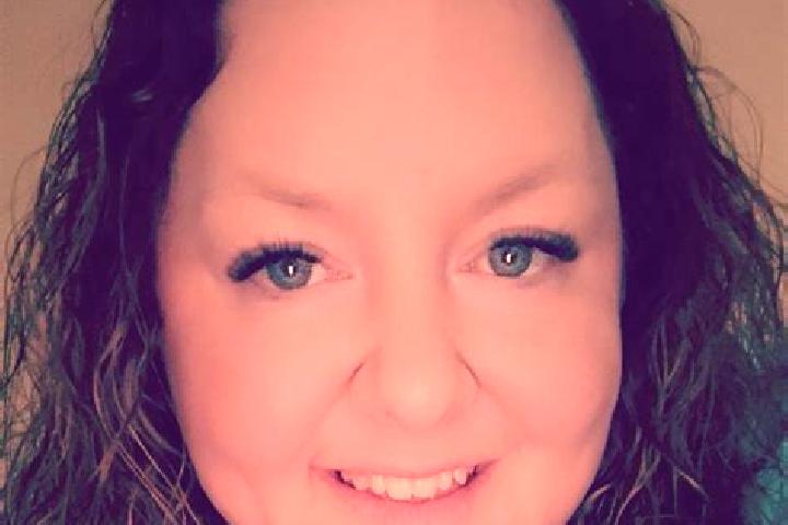 Zoe, 39 — Escort in Eagletown, United States