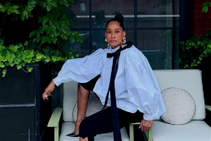 Zoe, 39 — Escort in Ellis, United States