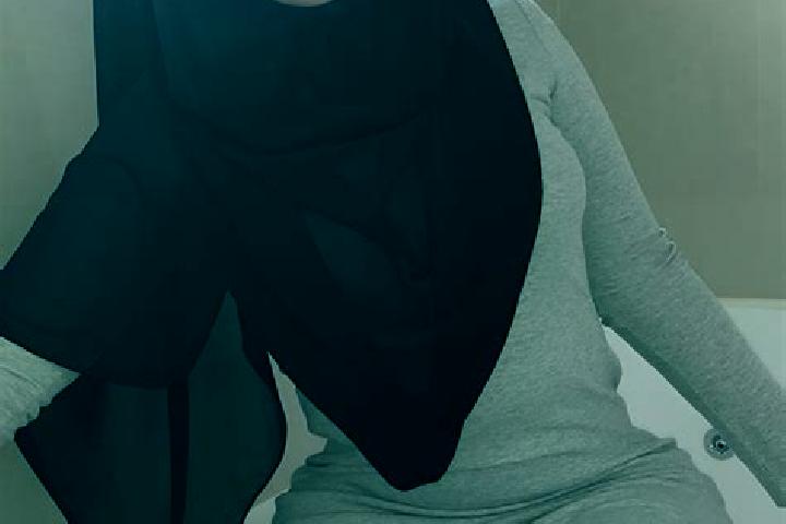 Zoe, 39 — Escort in Suwayr, Yemen