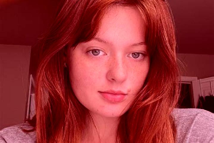 Zoey, 20, a auburn grey-eyed caucasian companion based in Rogova. Offering Fetish, Duos, OWO, Erotic Massage. Available for incall and outcall, day and eveni...