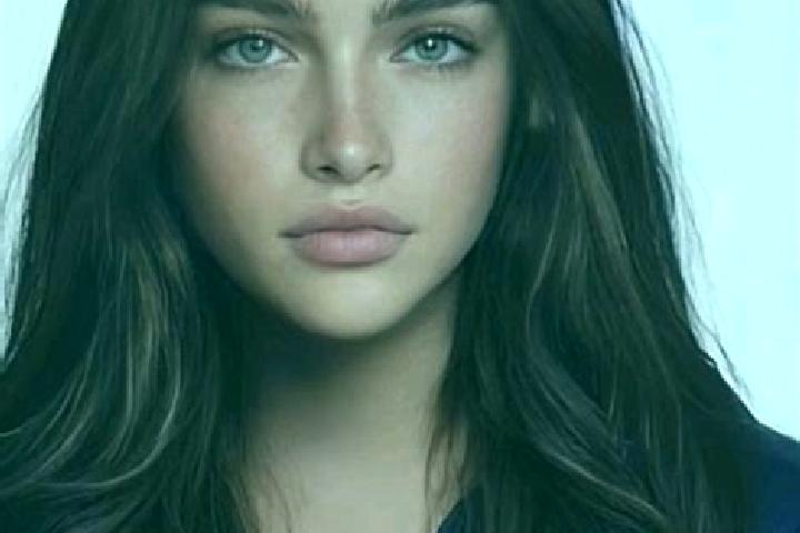 Zoey, 20, a brunette blue-eyed indian companion based in Stampa. Offering Roleplay, 69, Couples, Dinner Date, BDSM. Available for incall and outcall, overnig...