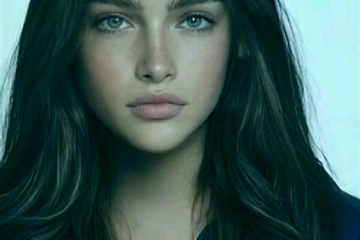 Zoey, 20, a brunette blue-eyed mixed companion based in Higashi. Offering Tantra, Deep French Kissing, OWO, Erotic Massage. Available for incall and outcall,...