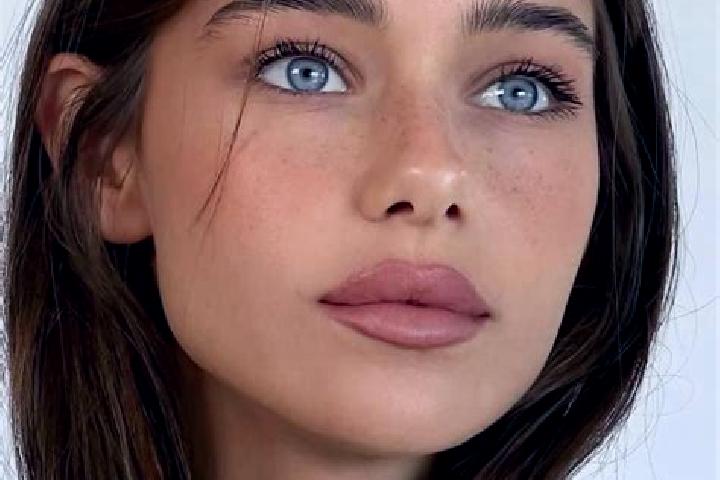 Zoey, 20, a brunette grey-eyed european companion based in Istrana. Offering Tantra, Travel Companion, Deep French Kissing, Roleplay. Available for incall an...
