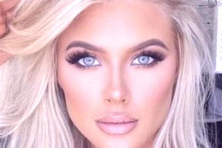 Zoey, 20, a platinum blonde hazel-eyed latina companion based in Carwoola. Offering Girlfriend Experience, CIM, Overnight. Available for incall and outcall, ...