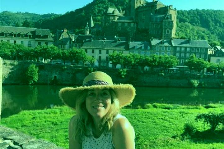 Zoey, 20 — Escort in Estaing, France