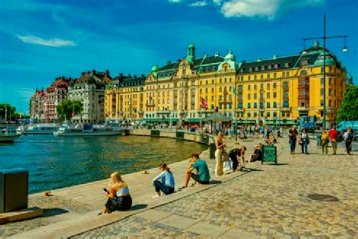 Zoey, 20 — Escort in Goetene, Sweden