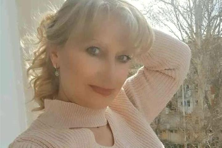 Zoey, 20 — Escort in Naila, Germany
