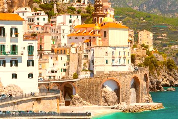 Zoey, 20 — Escort in Pompeiana, Italy