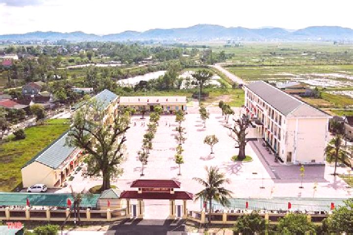 Zoey, 20 — Escort in Son Loc, Vietnam