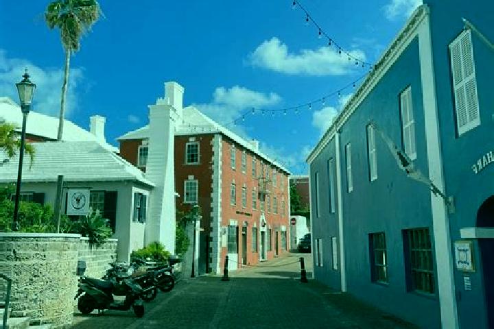 Zoey, 20 — Escort in St George s Parish, Bermuda