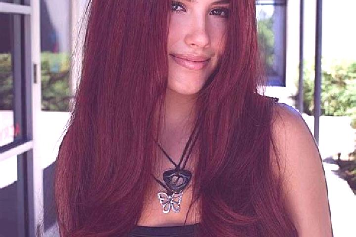 Zoey, 21, a auburn dark-eyed middle eastern companion based in Kubangkampil. Offering Roleplay, Party Girl, GFE. Available for incall and outcall, overnight ...