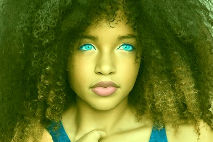 Zoey, 21, a black blue-eyed ebony companion based in Semerun. Offering Travel Companion, CIM, Striptease. Available for incall and outcall, overnight booking...