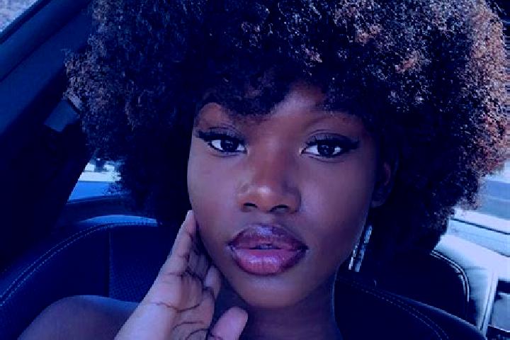 Zoey, 21, a black dark-eyed ebony companion based in Polangui. Offering 69, Domination. Available for incall and outcall, day and evening dates.