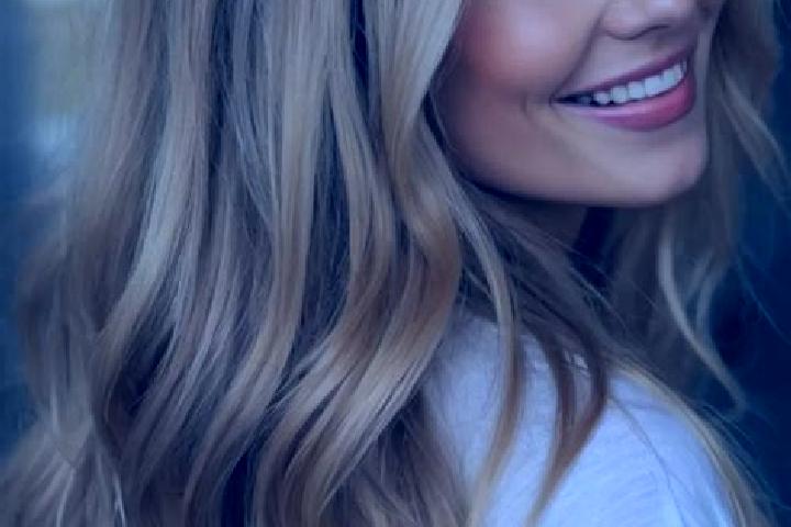 Zoey, 21, a blonde hazel-eyed caribbean companion based in Walton Park. Offering GFE, Dinner Date, BDSM, Duos. Available for incall and outcall, day and even...