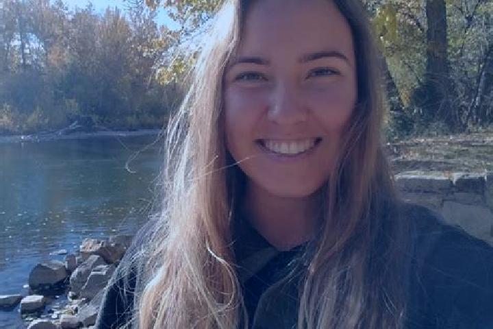 Zoey, 21 — Escort in Comstock Northwest, United States