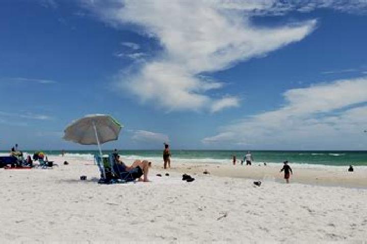 Zoey, 21 — Escort in Lido Beach, United States