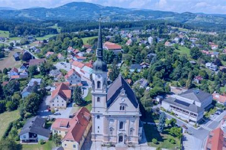 Zoey, 21 — Escort in Pischelsdorf in der Steiermark, Austria