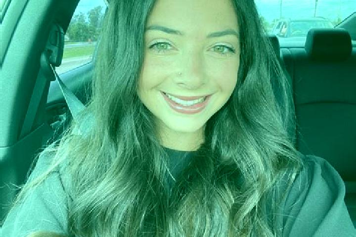 Zoey, 21 — Escort in Ruskin, United States