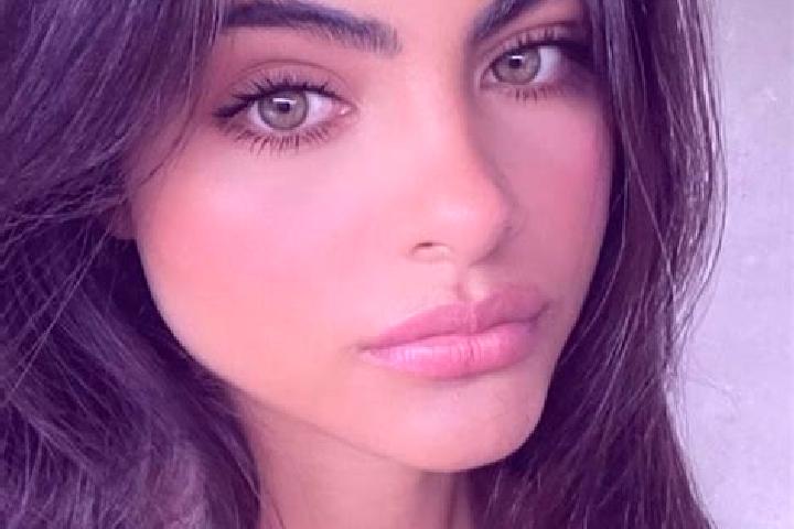 Zoey, 22, a black dark-eyed indian companion based in Leonidas Plaza Gutierrez. Offering BDSM, Striptease, CIM. Available for incall and outcall, overnight b...