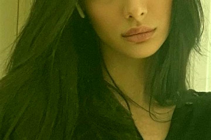 Zoey, 22, a black dark-eyed middle eastern companion based in Jegunovce. Offering OWO, Party Girl, Couples. Available for incall and outcall, overnight booki...