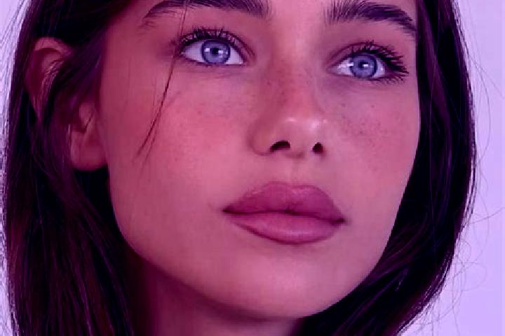 Zoey, 22, a brunette blue-eyed middle eastern companion based in Mulchen. Offering OWO, Erotic Massage, Striptease. Available for incall and outcall, day and...