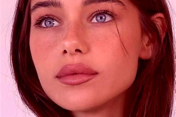 Zoey, 22, a brunette brown-eyed caucasian companion based in Moyobamba. Offering Travel Companion, Erotic Massage, OWO. Available for incall and outcall, day...