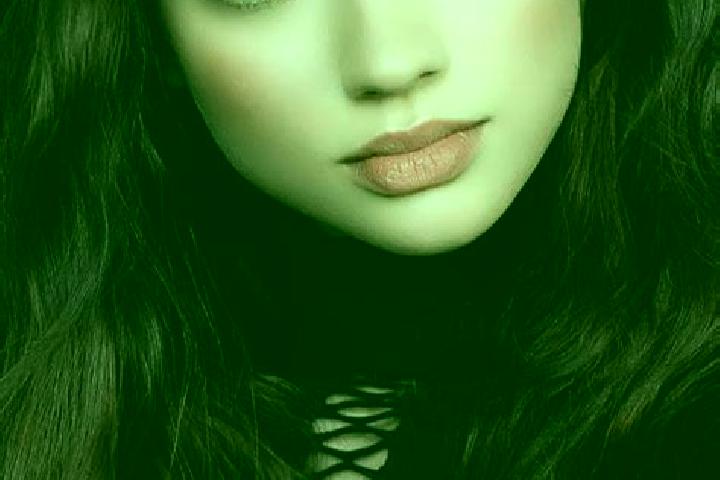 Zoey, 22, a brunette dark-eyed mixed companion based in Santiago Tolman. Offering Overnight, Couples, Domination, Dinner Date. Available for incall and outca...