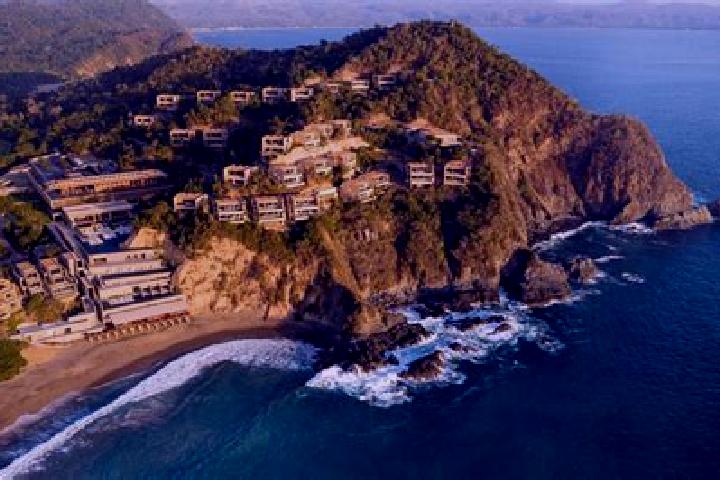 Zoey, 22 — Escort in Adolfo Lopez Mateos (El Tamarindo), Mexico