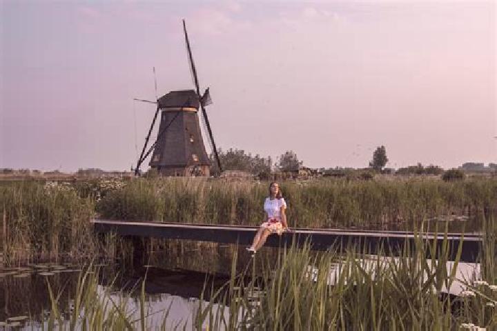 Zoey, 22 — Escort in Kinderdijk, Netherlands