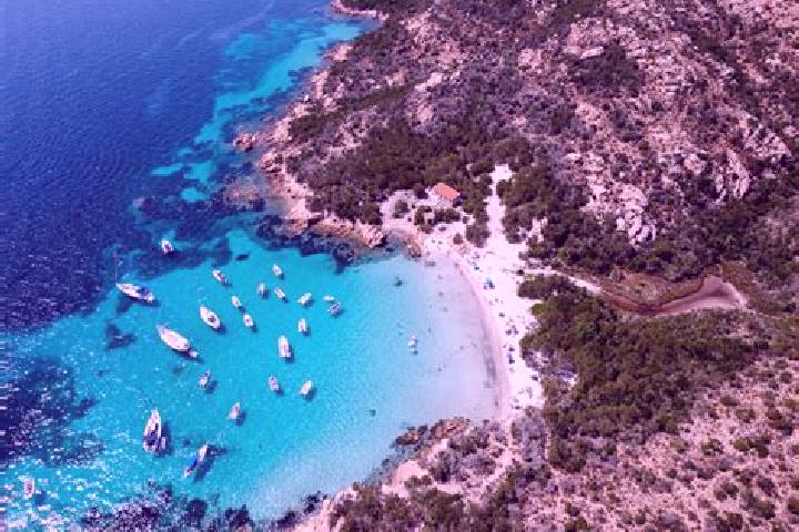 Zoey, 22 — Escort in La Maddalena, Italy