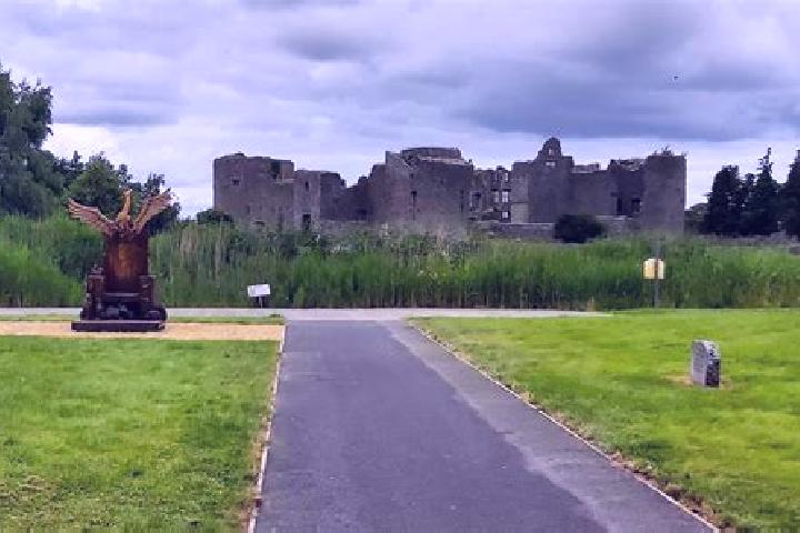 Zoey, 22 — Escort in Roscommon, Ireland