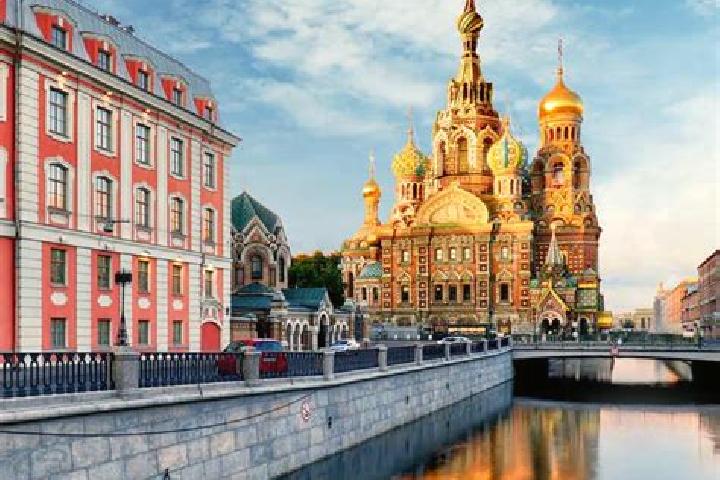 Zoey, 22 — Escort in Saint Petersburg, Russia