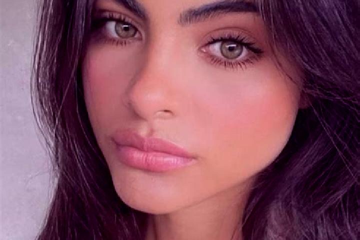 Zoey, 23, a black hazel-eyed mixed companion based in Grand-Savagnier. Offering Couples, Prostate Massage, GFE. Available for incall and outcall, overnight b...