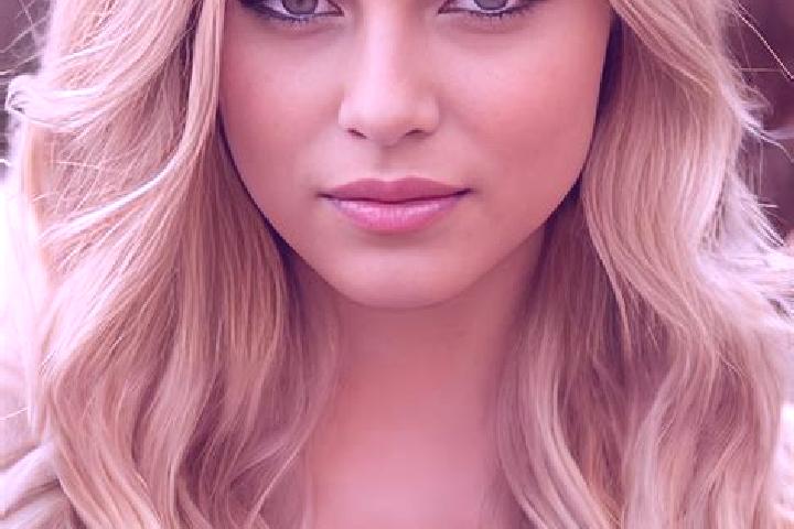 Zoey, 23, a blonde amber-eyed european companion based in Iguara. Offering Prostate Massage, Deep French Kissing, A-Level, Dinner Date. Available for incall ...