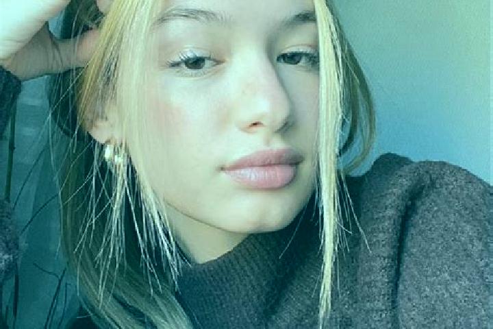 Zoey, 23, a blonde brown-eyed middle eastern companion based in Pinzberg. Offering OWO, Massage, Prostate Massage, Fetish. Available for incall and outcall, ...