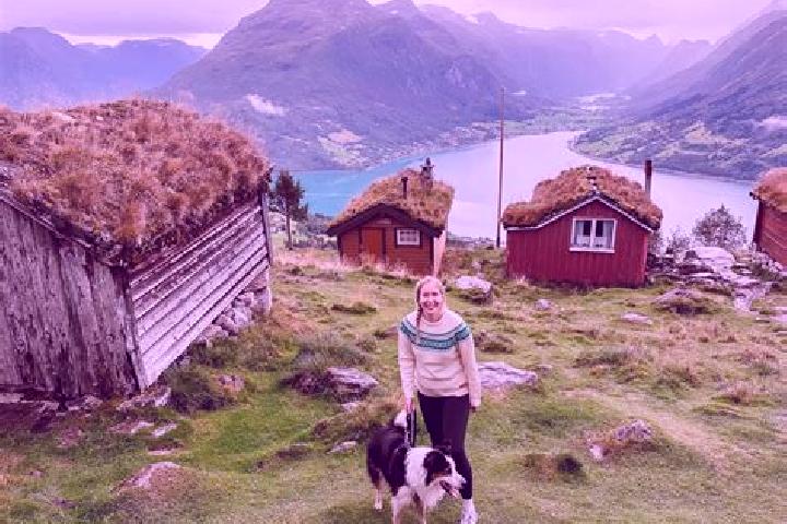 Zoey, 23 — Escort in Bruflat, Norway