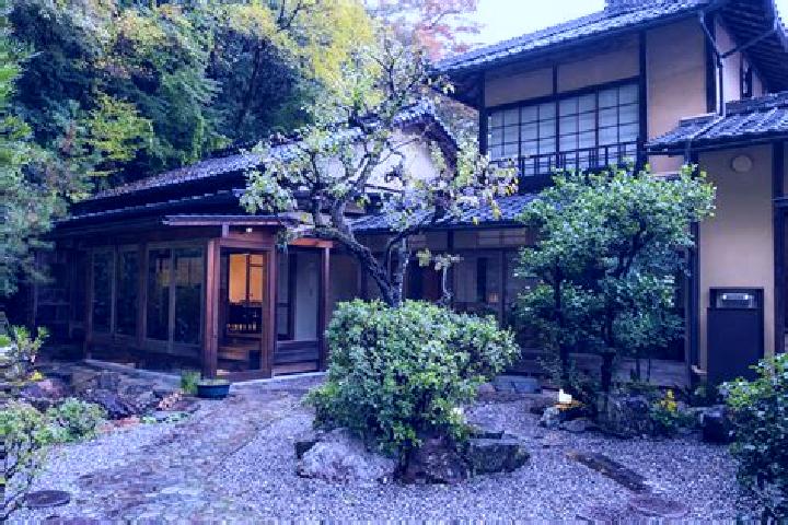 Zoey, 23 — Escort in Uozu, Japan