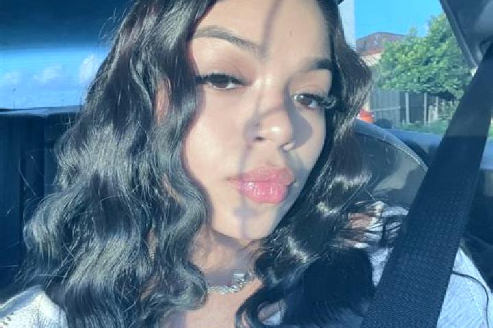 Zoey, 24, a black brown-eyed latina companion based in Polnicka. Offering OWO, Fetish, 69, Deep French Kissing. Available for incall and outcall, day and eve...