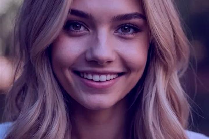 Zoey, 24, a blonde hazel-eyed ebony companion based in Vlasinesti. Offering Massage, Girlfriend Experience. Available for incall and outcall, day and evening...