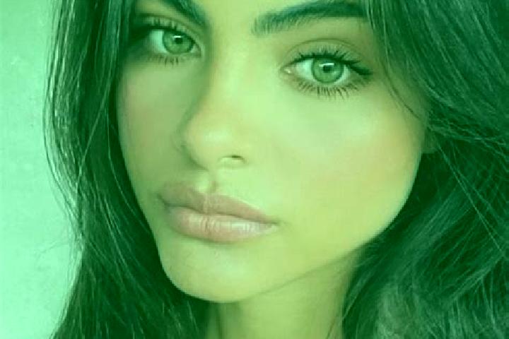 Zoey, 24, a brunette green-eyed middle eastern companion based in Beylerbeyi. Offering Erotic Massage, A-Level, Roleplay. Available for incall and outcall, o...