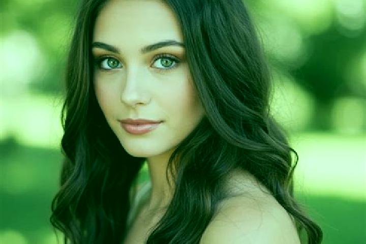 Zoey, 24, a brunette hazel-eyed european companion based in Depok. Offering Roleplay, Overnight, Girlfriend Experience, Dinner Date, Tantra. Available for in...