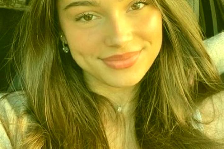 Zoey, 24, a chestnut hazel-eyed mediterranean companion based in Muscoda. Offering Couples, Prostate Massage, A-Level, Party Girl. Available for incall and o...
